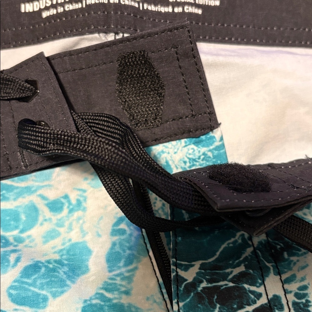 Zak Noyle + RVCA Eastern Trunk Ocean Waves Board Short Limited Edition - Picture 6 of 16